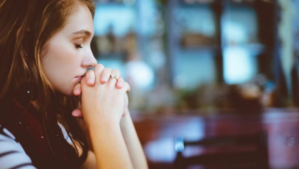 IZGOVORITE OVE REČI Neverovatna moć molitve koja pomaže u nevolji
