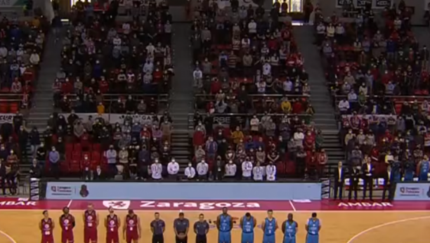 DIRLJIVE SCENE U ŠPANIJI ZBOG JELOVCA! Emotivan oproštaj bivšeg kluba od srpskog košarkaša (VIDEO)