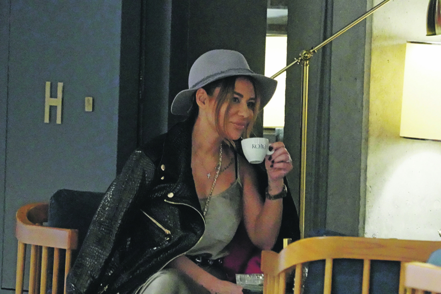 NOVI ESTRADNI RAT! Ana Nikolić brutalno isprozivala Milija: Trčao je za teniskom lopticom tamo gde sam ja gazila štiklom!