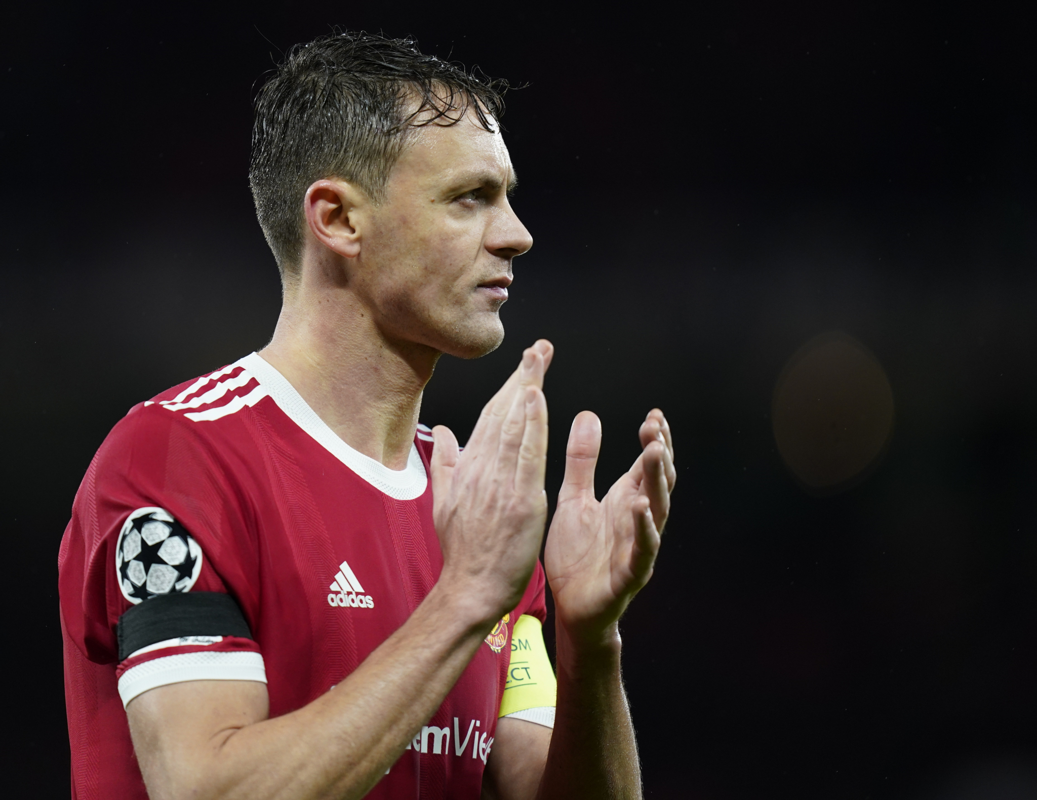 SRBIN BRANI ENGLEZA Matić stao na stranu kapitena Junajteda