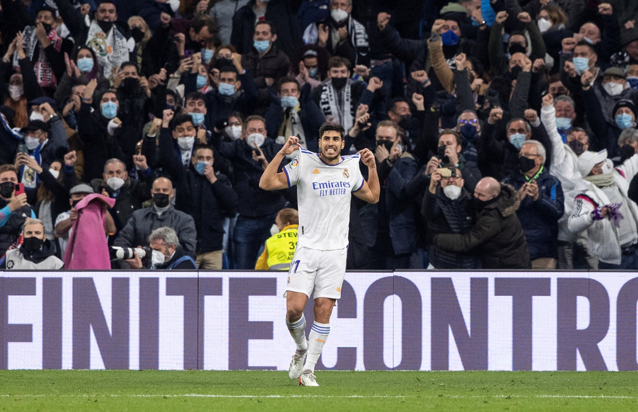 DOGOVOR JE BLIZU! Milan nudi ruku spasa fudbaleru Reala!