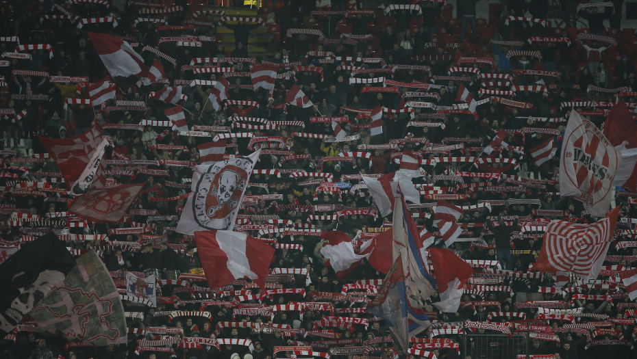 UPRAVA CRVENO-BELIH PRELOMILA Zvezda ostala bez trenera!