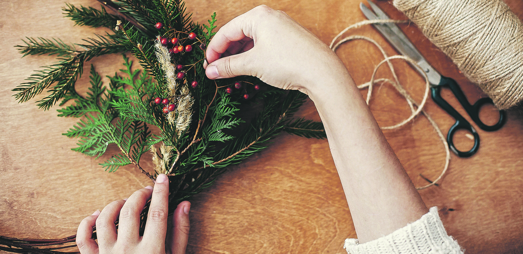 PRIRODNI, A RASKOŠNI Napravite tri divna novogodišnja venčića