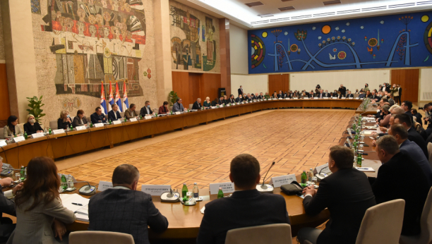 UVODE SE NOVA MINISTASTVA Vlada Srbije imaće 25 ministarstava, neka potpuno nova!