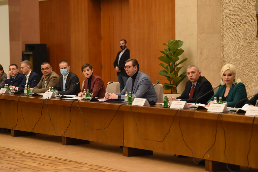 DOZVOLE ISTIČU ZA NEKOLIKO NEDELJA Rio Tinto uskoro neće biti u Srbiji