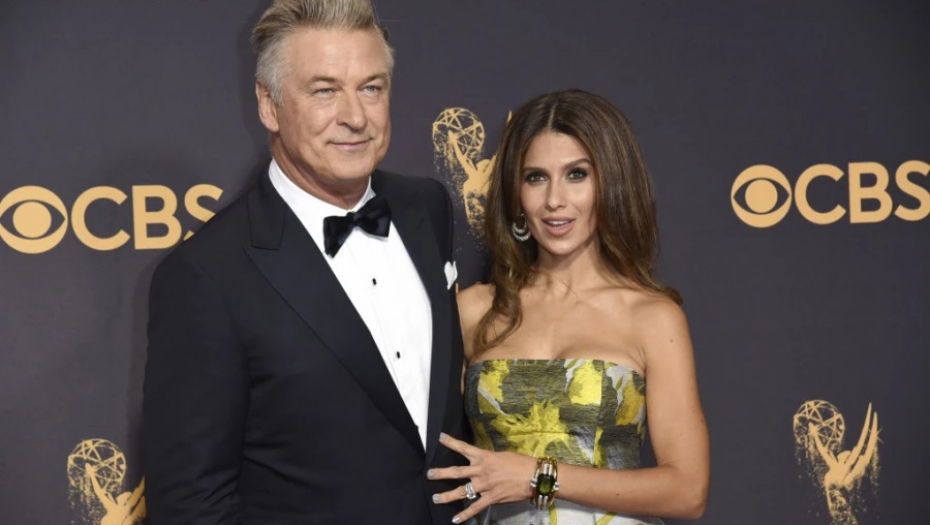 VELIKA RADOST U PORODICI GLUMCA Alek i Hilarija Boldvin otkrili pol sedme bebe koja im stiže uskoro (VIDEO)