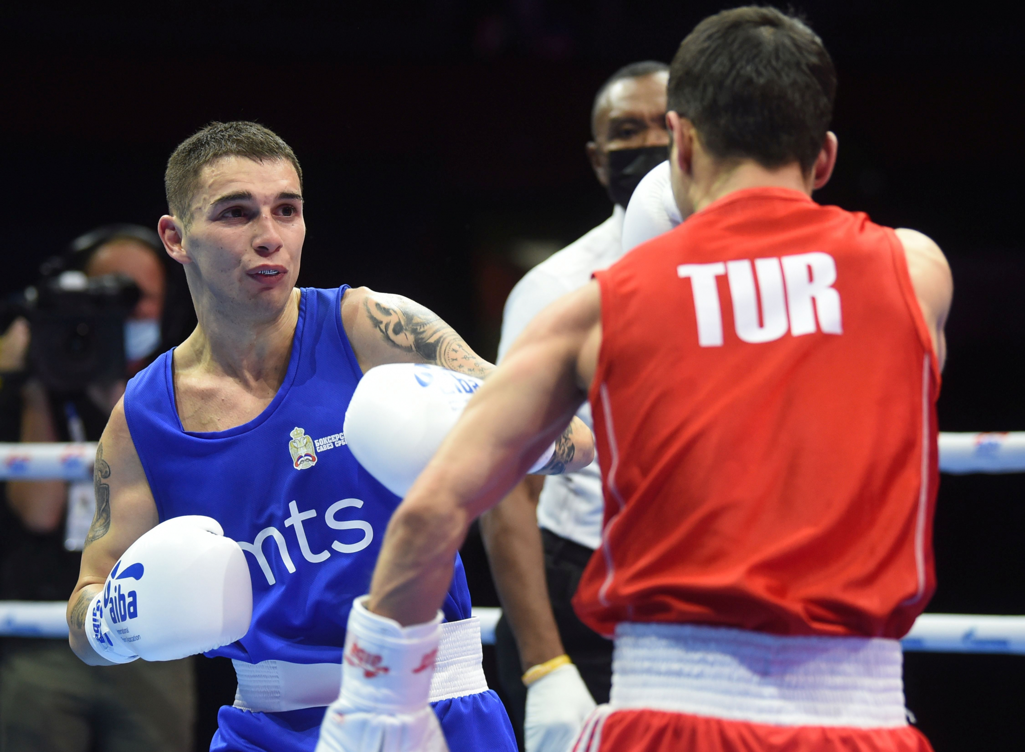 „Zlatna rukavica“ za finiš zlatne takmičarske bokserske 2021!