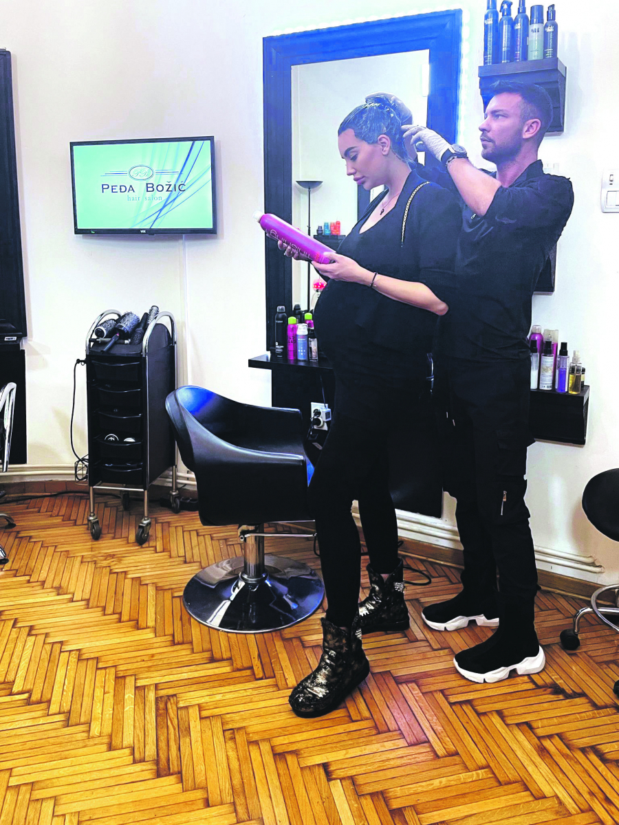 EKSKLUZIVNO OTKRIVAMO Evo šta je Katarina Grujić radila noć pred porođaj, niko nije očekivao da će baš njega posetiti! (FOTO)