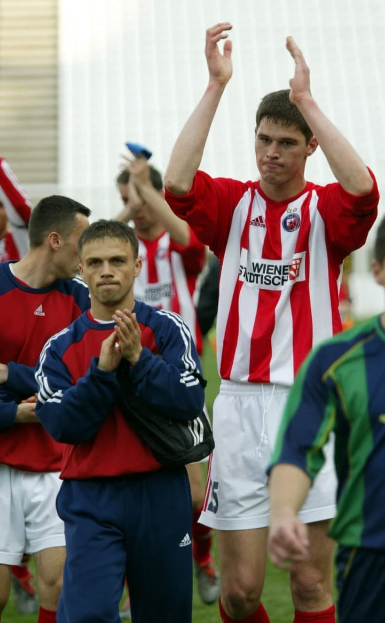 IGRAO U ZVEZDI, DAO DVA GOLA PARTIZANU, PA SE POSVETIO VERI I POZIVAO NA LITIJE! Bio je reprezentativac Jugoslavije, a sada ga nikada ne biste prepoznali! (FOTO)