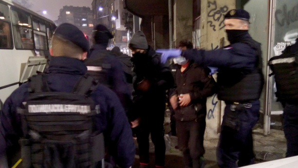 UHAPŠENO OSAM PRIPADNIKA ORGANIZOVANE KRIMINALNE GRUPE: Osumnjičeni za krijumčarenje migranata