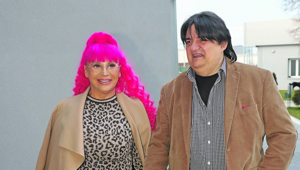 KEMIŠ JE GLAVNI KRIVAC ZA NJEGOVU KARIJERU Pevač nije mogao da dođe do televizije, a sada je otkrio kako mu se život preokrenuo