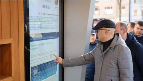 NOVI SAD ZASIJAO U NOVOM RUHU Vučević obišao rekonstruisano gradsko jezgro, ponosan na sve što je učinjeno (FOTO)