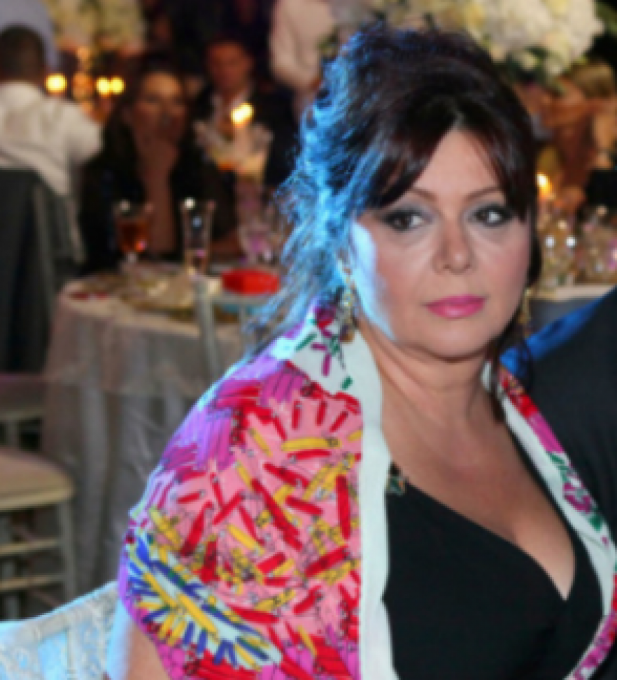 VESNA RADUSINOVIĆ NE MOŽE VIŠE DA ĆUTI O MILOMIRU MARIĆA: Rešila da konačno sve prizna, evo kakva je situacija u njihovom domu!