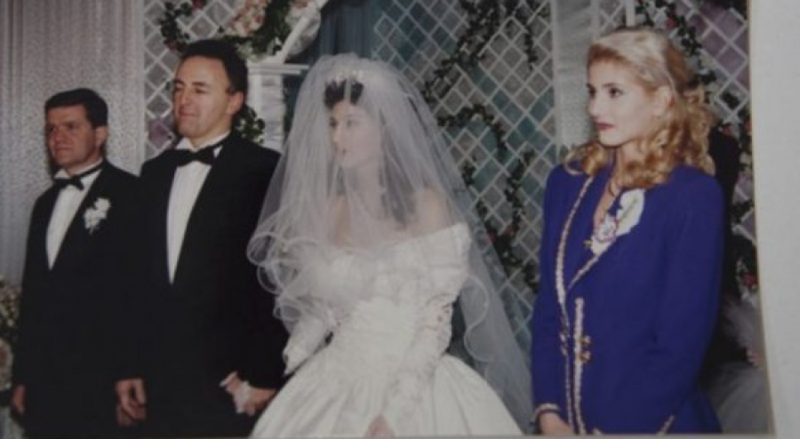 CECA SE VERILA KRIŠOM! Pevačica je krila vezu, jer je bio 21. godinu stariji, roditelji su bili šokirani njenim izborom!