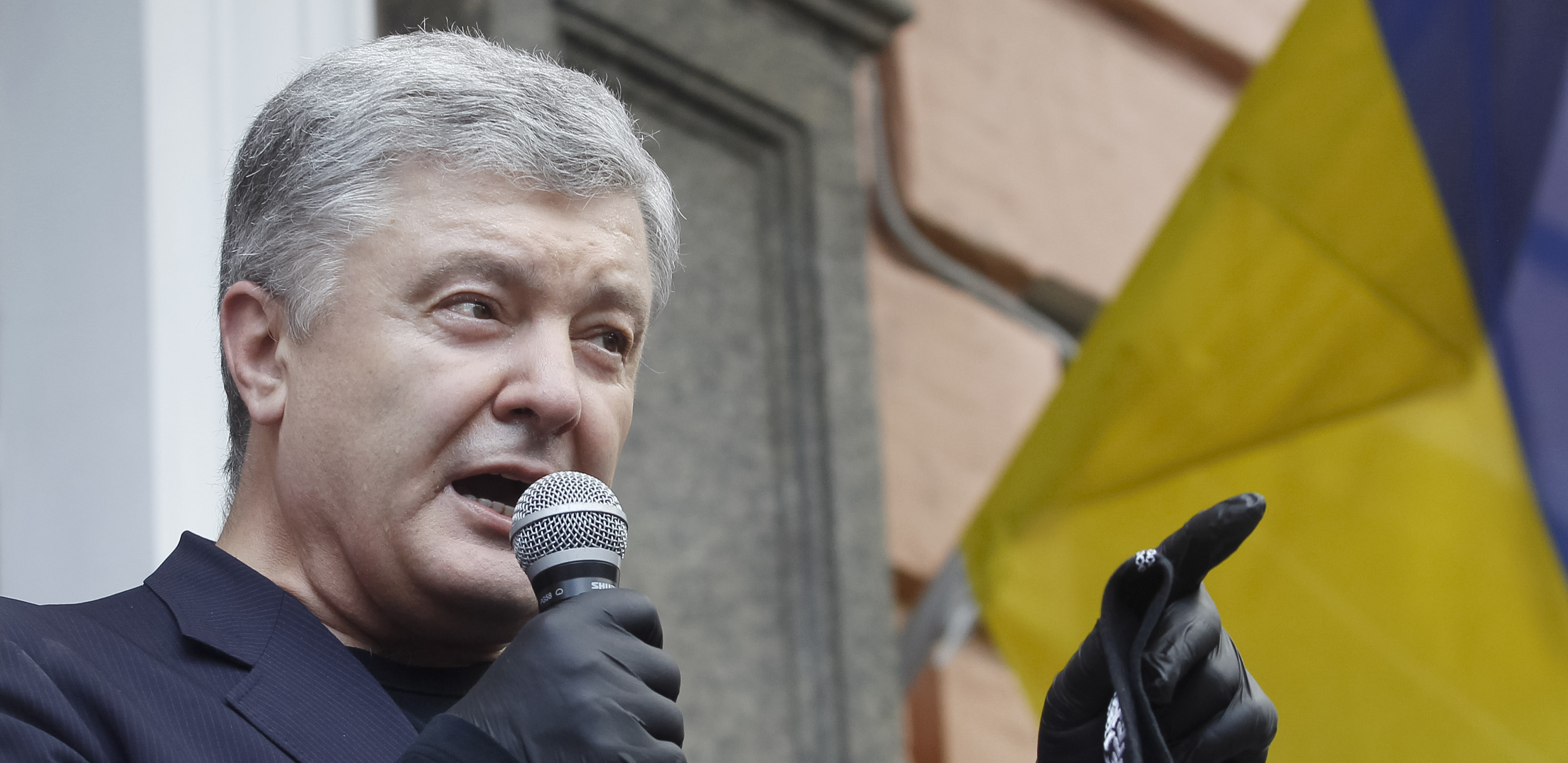 SPREČEN DA NAPUSTI ZEMLJU Bivši predsednik Ukrajine zaustavljen na granici