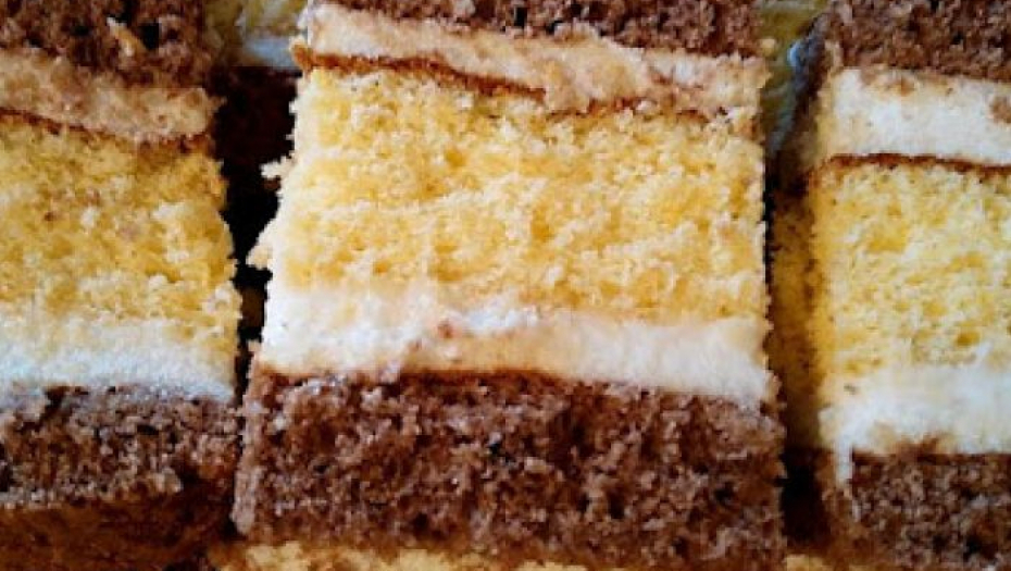 KOLAČ SA MEDOM I ORAHOM Slatko i sočno zadovoljstvo, užitak koji se ne propušta