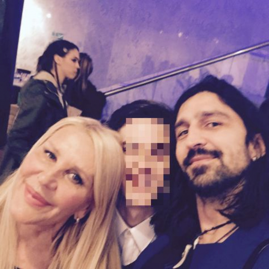 OVO JE MAJKA VELJKA KUZMANČEVIĆA! Mlađa od Verice Rakočević 2 godine, a ovo je imala da poruči sinu