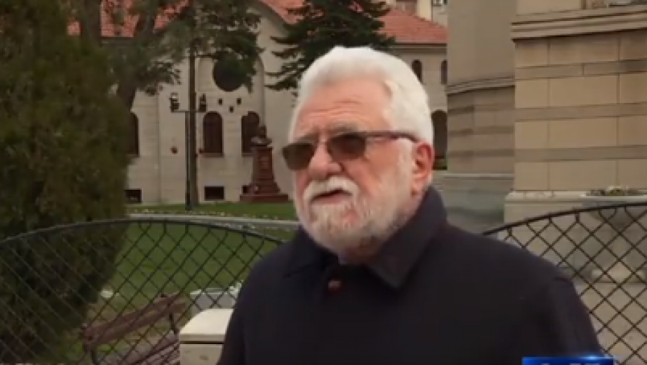 N1 - JAVNI MEDIJSKI SERVIS TEORETIČARA ZAVERA Zoran Radovanović širi laži o leku protiv korone, sve začinjeno muzikom iz serije Dosije X