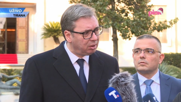 SKANDAL U TIRANI Vučić na meti provokatora, predsednik žestoko odgovorio Albancu!