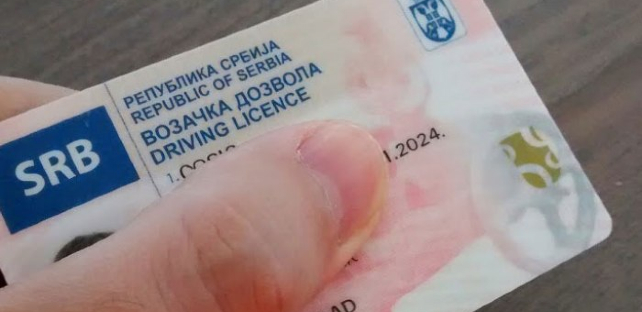 NEOBIČAN VODENI ŽIG INTRIGIRA VOZAČE U SRBIJI Evo koju priču krije ovaj znak!