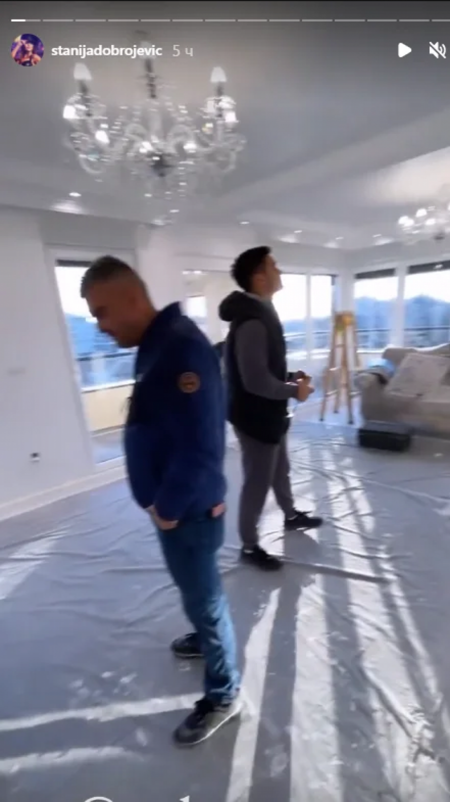 ZAVIRITE U STANIJIN PENTHAUS OD 150.000 EVRA Radovi se privode kraju, sve pršti od luksuza!