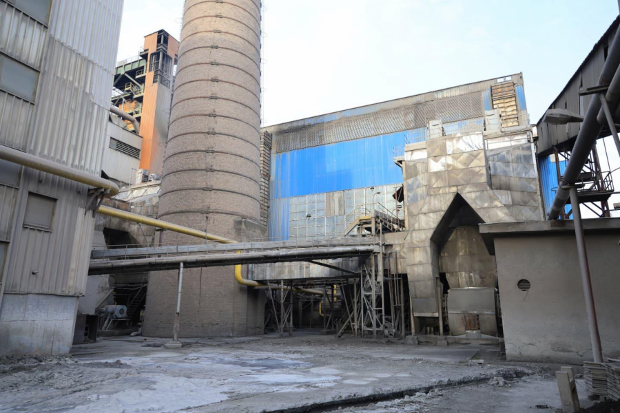 GRADONAČELNIK KRAGUJEVCA OBIŠAO RADOVE U ENERGETICI: Ovo je poslednja sezona u kojoj se grejemo na ugalj (FOTO)