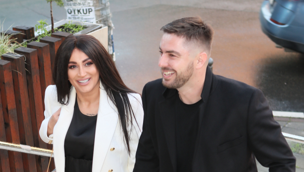 KAJE SE ZBOG VEZE SA OŽENJENIM! Srpska pevačica prvi put o skandaloznoj tuči sa bivšim verenikom, a jednu stvar je ipak morala da prizna javnosti!