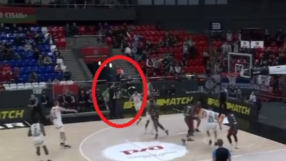 NIJE MOGAO DA SE  SUZDRŽI! Zbog ovoga je Željko Obradović pobesneo! (VIDEO)