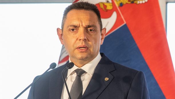 MINISTAR VULIN Nije Vučić doveo Rio Tinto, nego ga je dovela vlast žutog ološa koja je došla posle petog oktobra