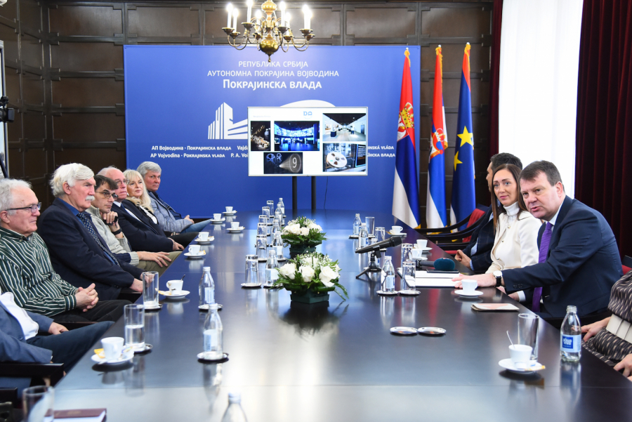 IZ VLADE VOJVODINE Predstavljen Programski savet i projekat 
