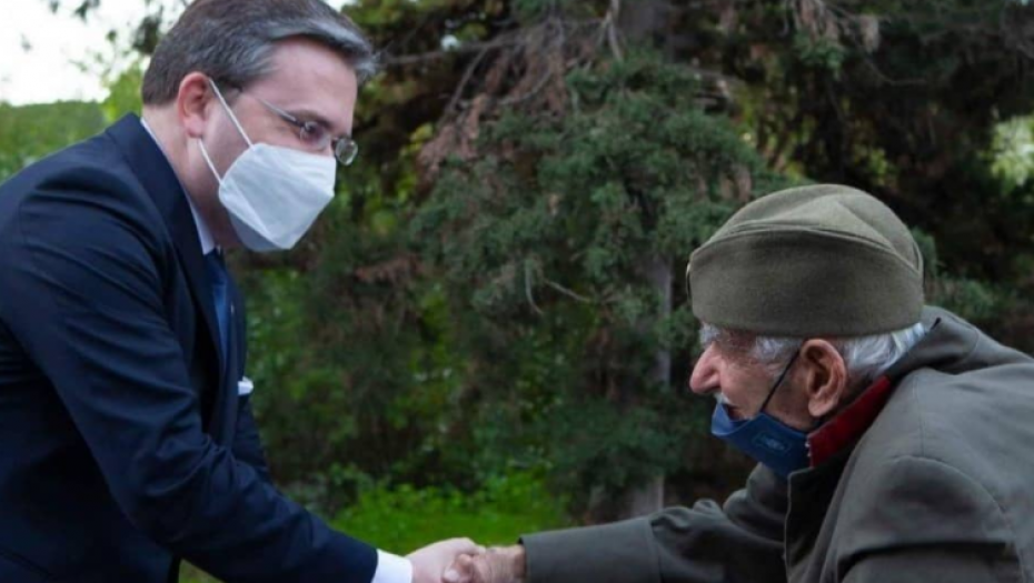 NIKOLA SELAKOVIĆ OŠTRO ODREAGOVAO Država će umeti da zaštiti našeg čestitog starinu Đorđa Mihailovića