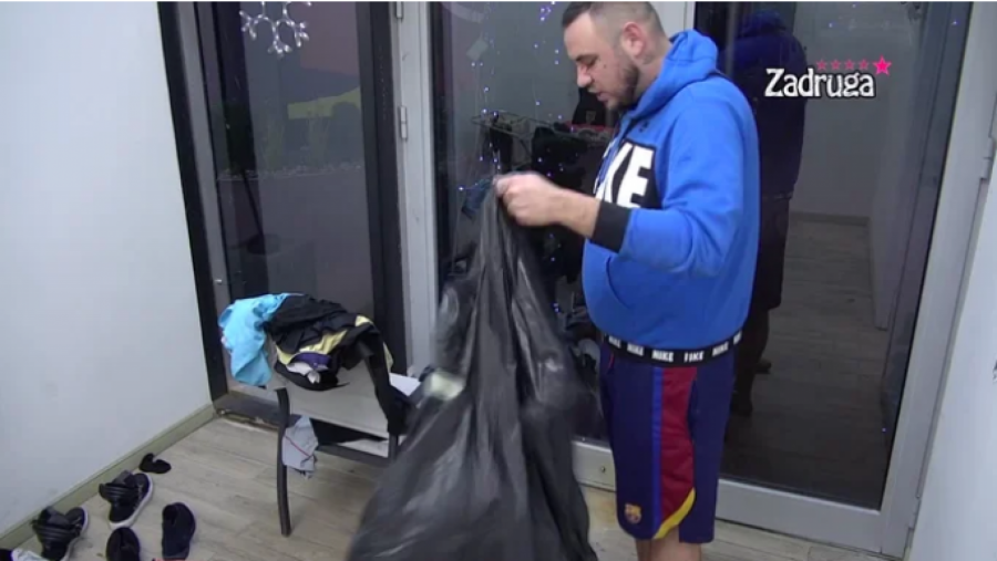 ZAŠTO ME U OBRAZ LJUBIŠ, NEĆU DA MI BUDEŠ DRUG! Maja Marinković poludela jer Car ne želi pomirenje, njoj nije jasno zašto je kriva za svađu!