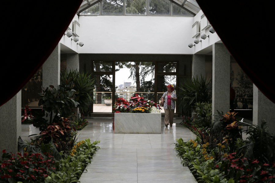 VLADAO JE DRŽAVOM 35 GODINA Danas se navršavaju 42 godine od smrti doživotnog predsednika SFRJ Josipa Broza Tita (VIDEO)