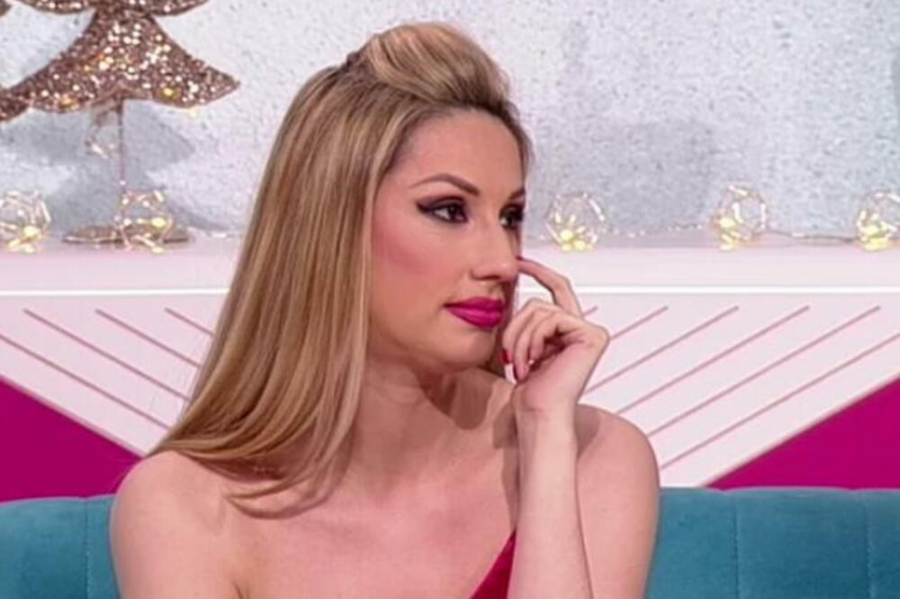 RADA MANOJLOVIĆ ZAPRETILA SARADNICIMA Kočili ste me, ali nećete više!