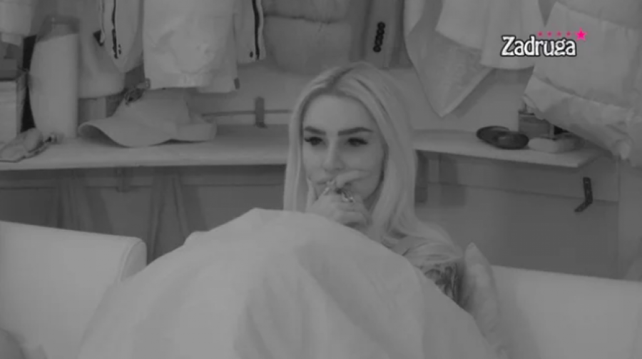 MAJA ISKASAPILA CARA! Marinkovićeva ne prestaje da pravi haos, zadrugari pokušavaju da je dozovu pameti!