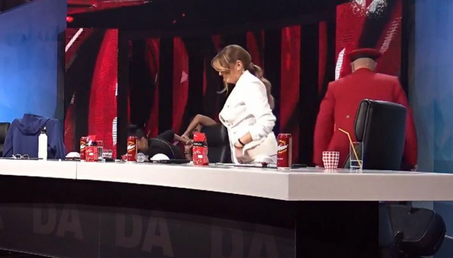 PRETERALA! Marija uvrtala ruke Ceci, svi se šokirali!