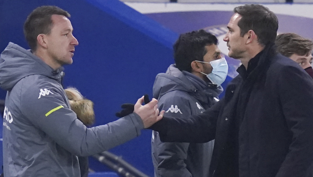 VRAĆA SE KUĆI! Kriza naterala Čelsi da vrati legendu!