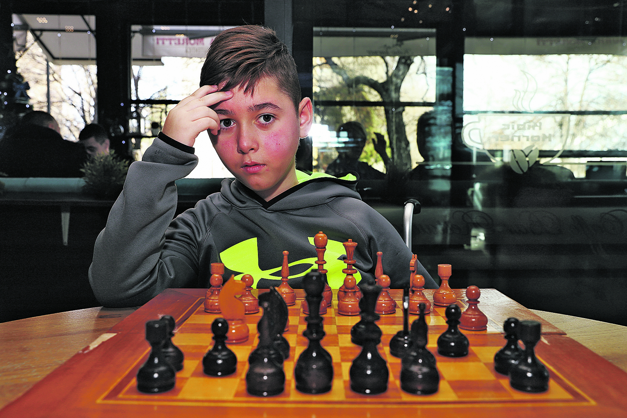 ROĐENI BORAC Aleksej Spasovski (10), mladi šahista iz Novog Sada, daje primer značenja reči heroj