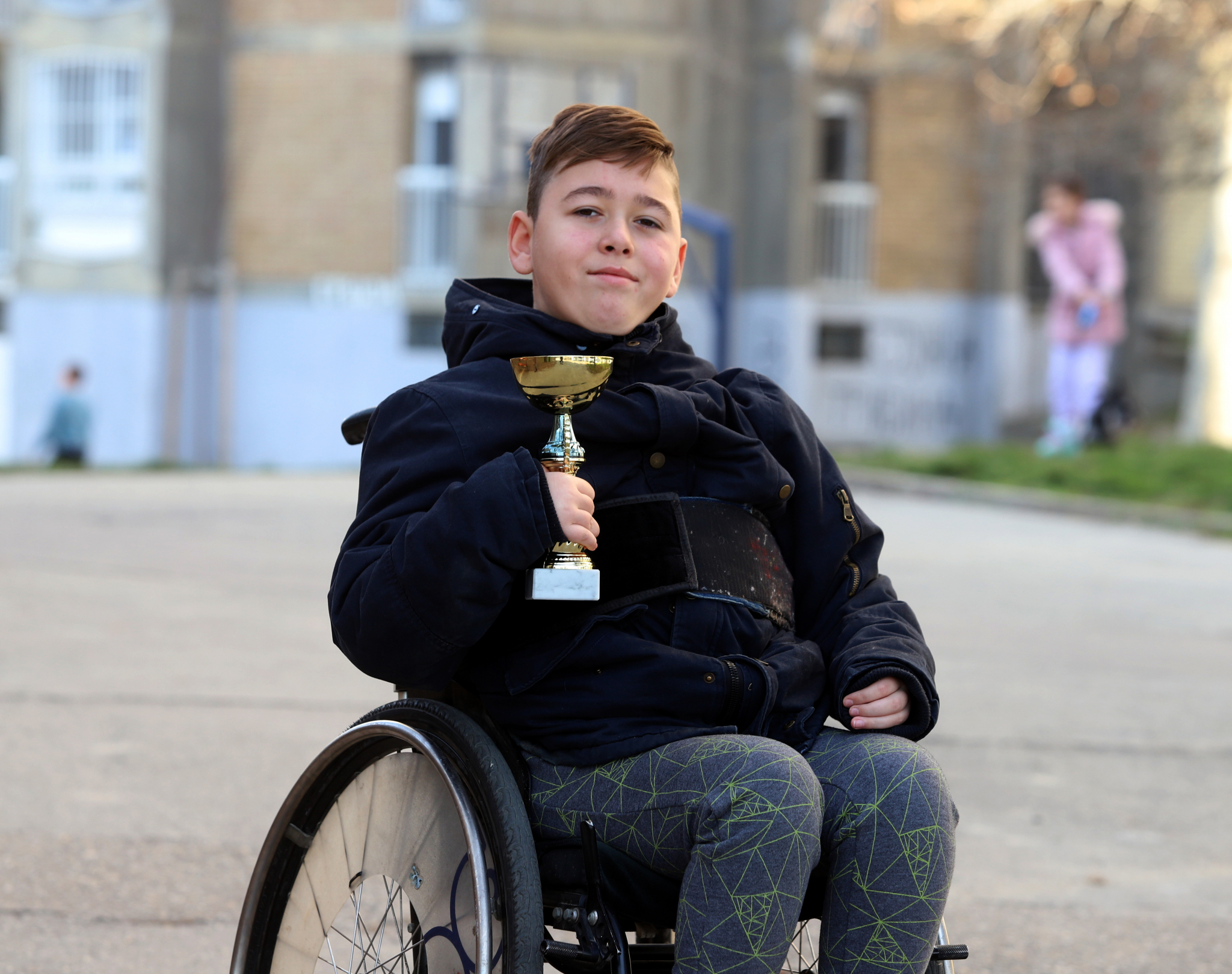 ROĐENI BORAC Aleksej Spasovski (10), mladi šahista iz Novog Sada, daje primer značenja reči heroj