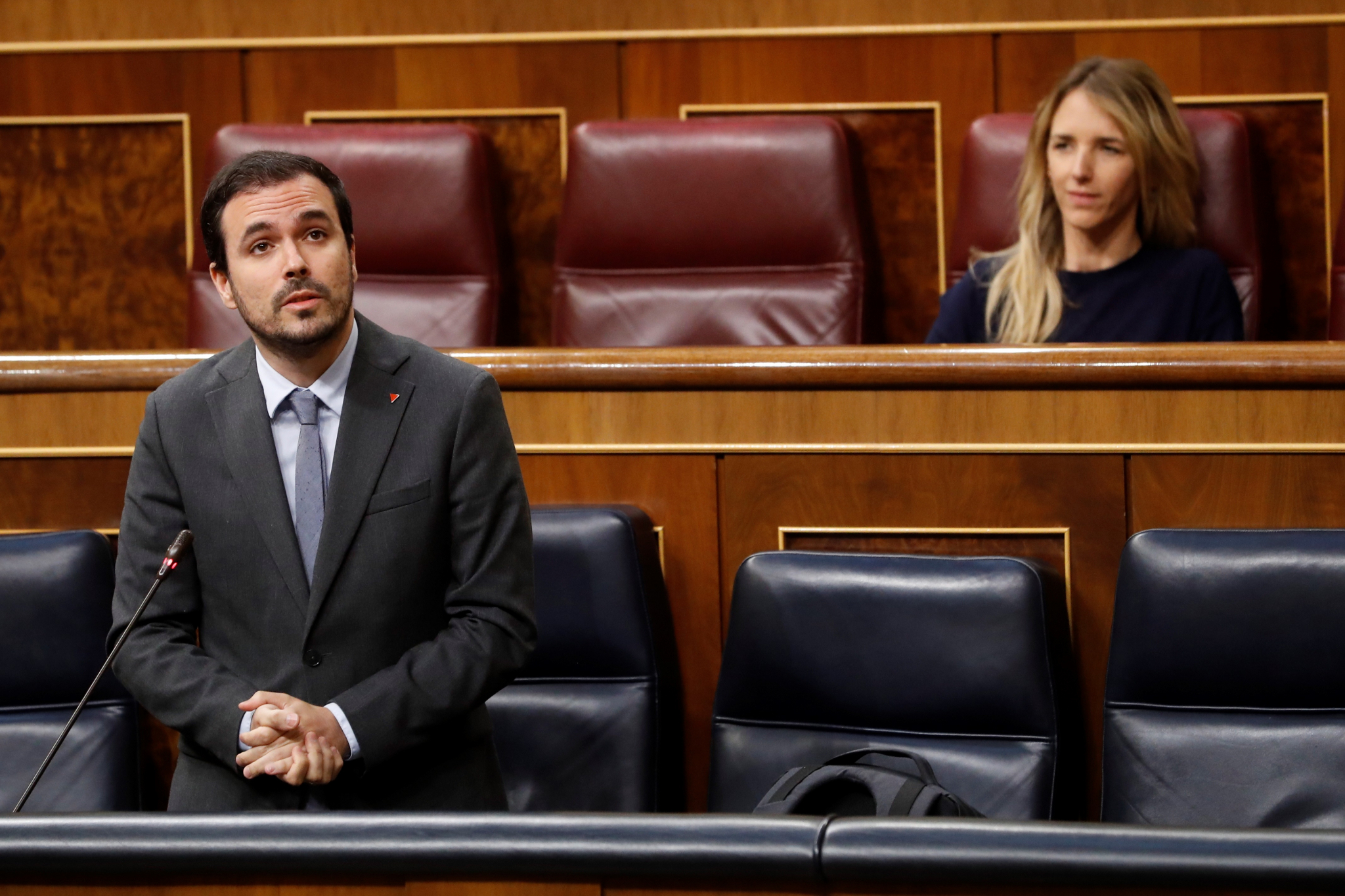 ŠPANSKI MINISTAR Ako ne prestanete da jedete meso ovo će biti kraj za Španiju!