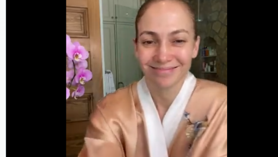 DŽENIFER LOPEZ OSTAVILA SVE BEZ TEKSTA Ovako poznata glumica izgleda u prirodnom izdanju