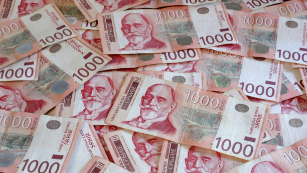 OD 5.400 DO 30.000 DINARA LEŽE NA RAČUNE Građani Srbije, proverite svoje stanje! Saldo se uvećava