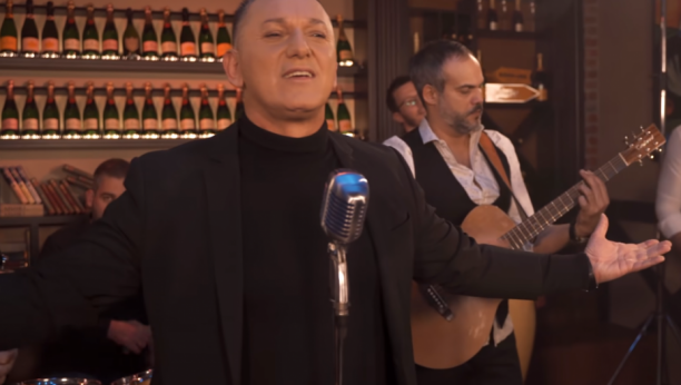 SLAO MI JE BOLESNE SNIMKE, ON JE PEDOFIL! Oglasila se maloletnica koju je Šako Polumenta pozivao na intimne odnose!