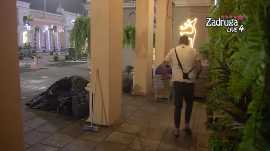 NOVA SVAĐA MAJE I CARA! Filip šokirao novim potezom, njoj pala roletna pa ga isterala iz izolacije!