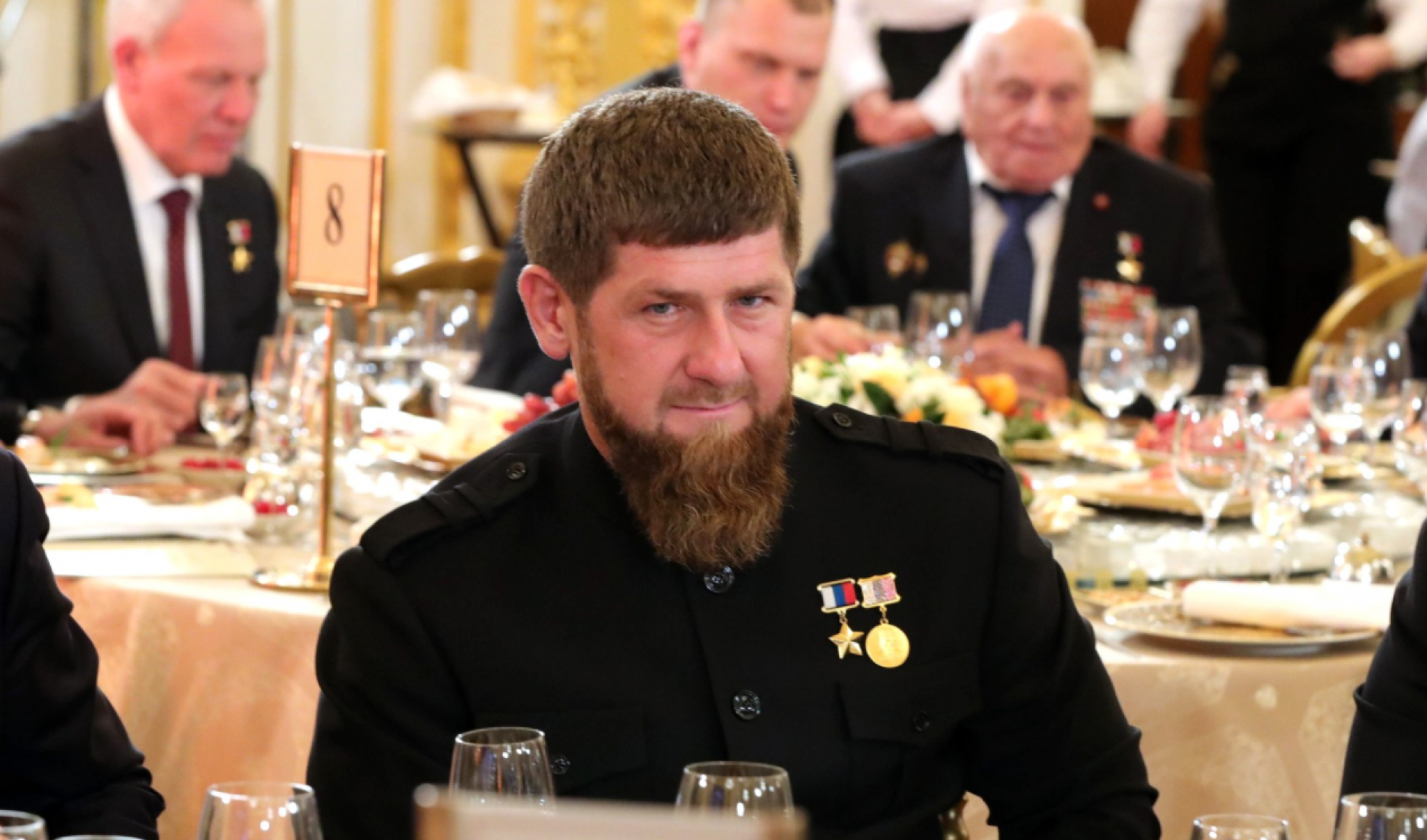 PUTIN POBESNEO I BRUTALNO SE SVETI NATO TRUPAMA Moskva šalje NUKLEARNE rakete na Kubu!