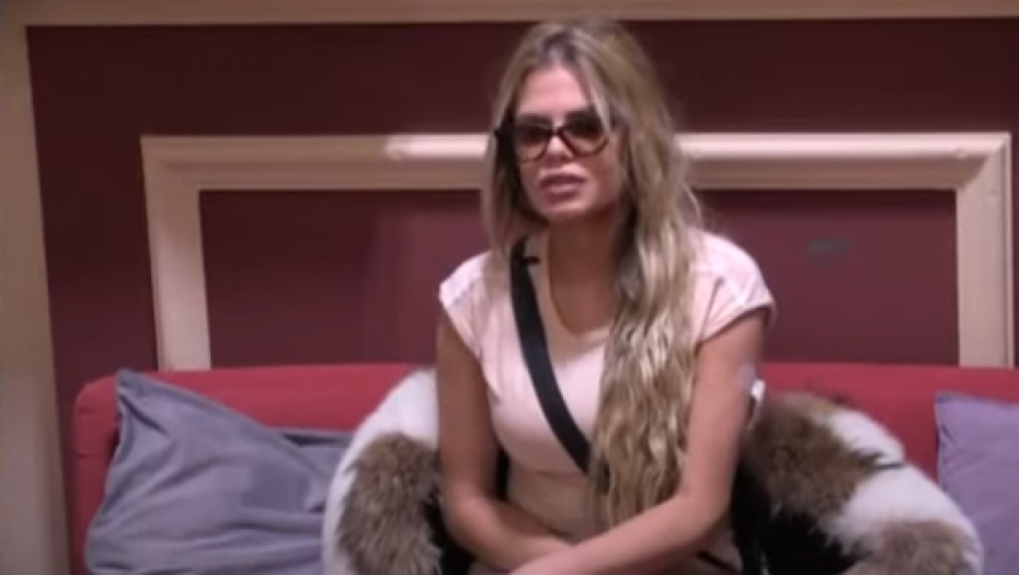 ZRELA JE ZA LEČENJE! Marijana brutalno popljuvala Maju, pa otkrila šta je tačno bilo između nje i Cara u hotelu!