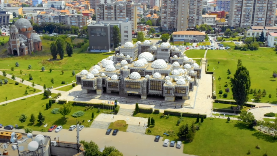 PAKAO U ZATVORIMA NA KOSOVU Osuđenici nemaju prava da telefoniraju familiji, niti da dobijaju pakete hrane (FOTO)