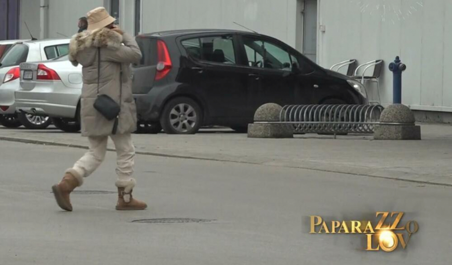 NE LIČI NA SEBE, OD LUKSUZA NI TRAGA Ovako Lepa Brena ide u šoping kad je u Beogradu! (PAPARACO)