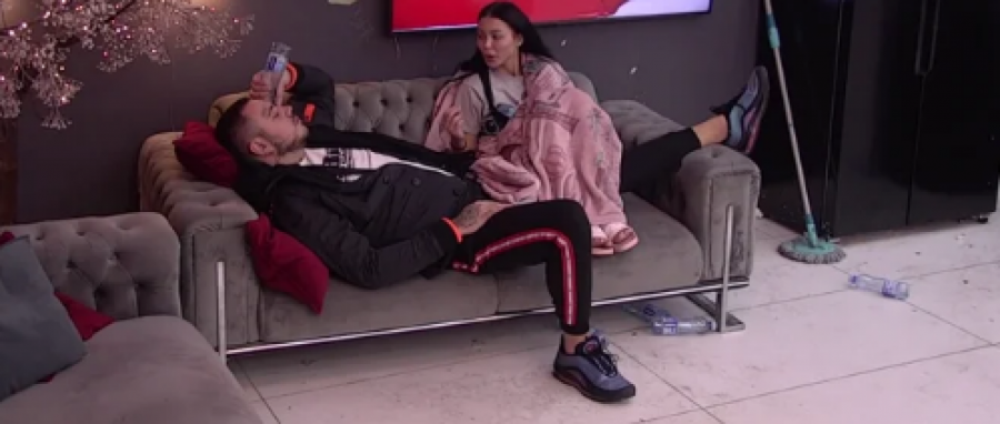 NE JAVLJA MI SE NA TELEFON! Taki Marinković šokiran ponašanjem svoje ćerke, pa progovorio o njenom odlasku kod Čorbe