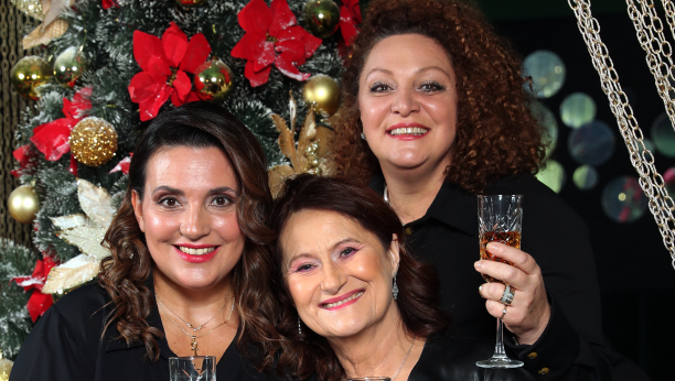 SA MLAĐIM KOLEGINICAMA NE PRIČAMO! Milica, Sandra i Danica otkrivaju kako se slažu privatno, sve detalje o seriji, a jedan detalj nisu mogle da sakriju!